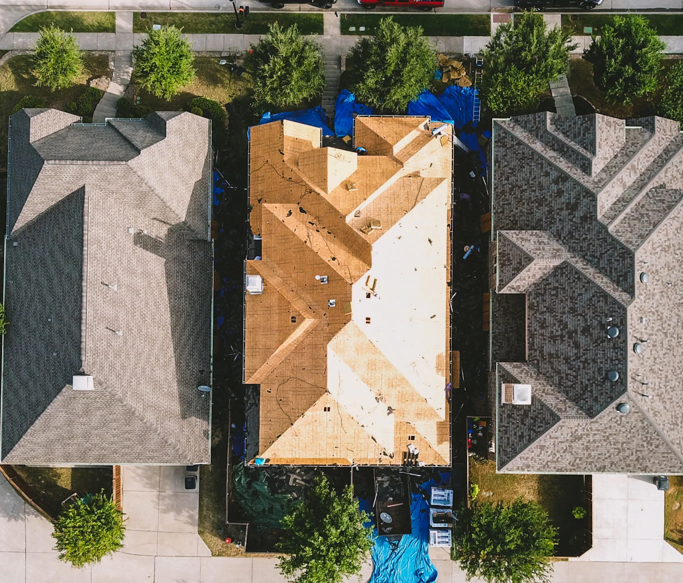 Residential roof decking replacement